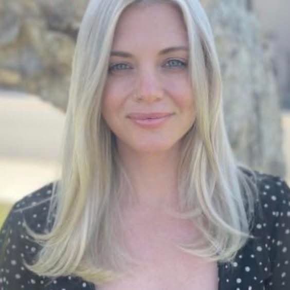 Erika Barker, AMFT — therapist in the South Bay of Los Angeles